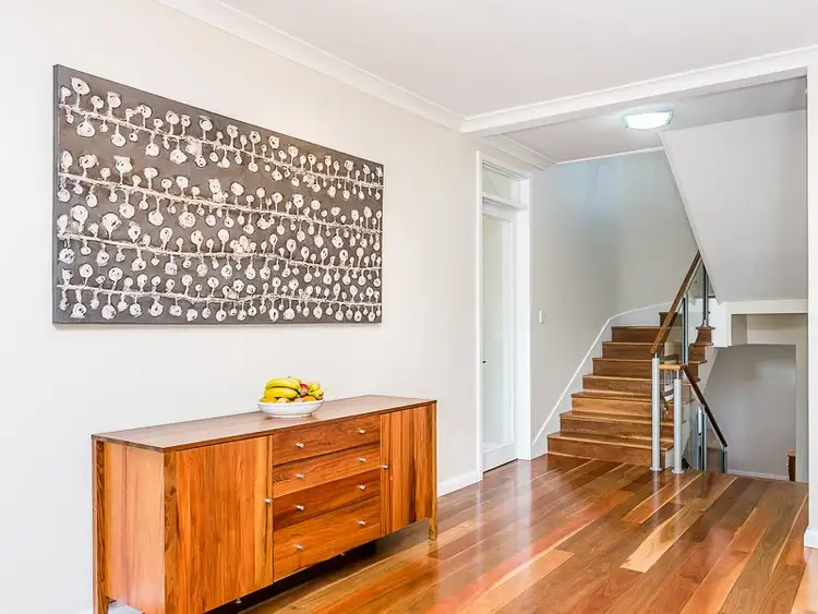 Second view of Homely house listing, 6 Renown Way, Sorrento WA 6020