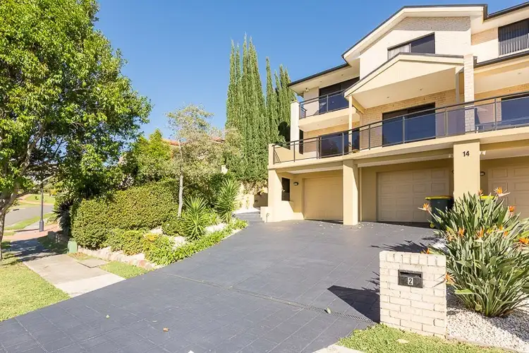 2/14 Byron Circuit, Flinders NSW 2529