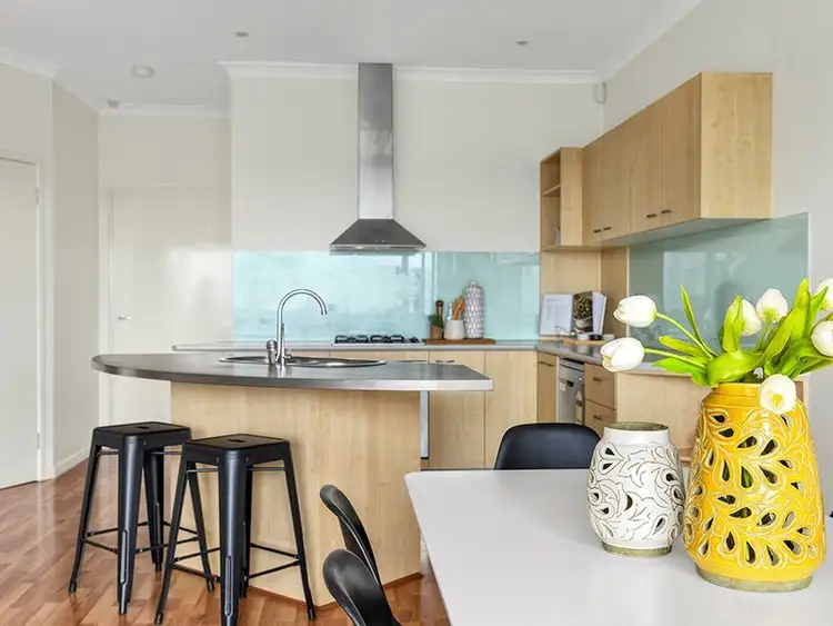 Sixth view of Homely townhouse listing, 3/35 Richmond Road, Morningside QLD 4170