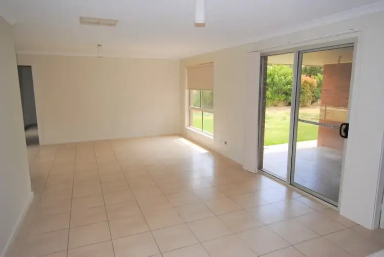 Fourth view of Homely house listing, 10 Gillmartin Drive, Griffith NSW 2680