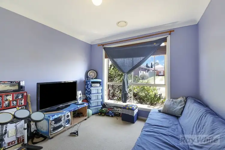 Fifth view of Homely house listing, 8 Amber Court, Goulburn NSW 2580