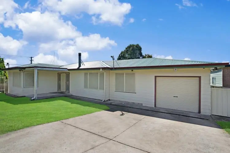 5 Bunning Avenue, Rutherford NSW 2320