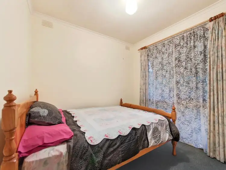 Sixth view of Homely unit listing, 1/37 Heatherhill Road, Frankston VIC 3199