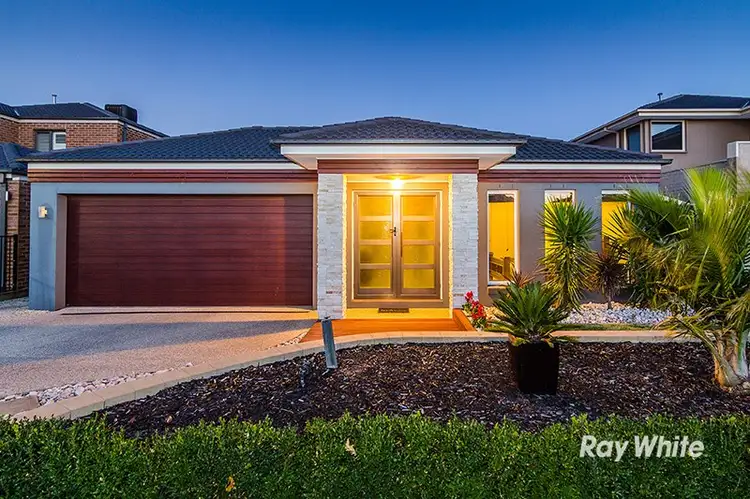 6 Hugden Road, Lyndhurst VIC 3975