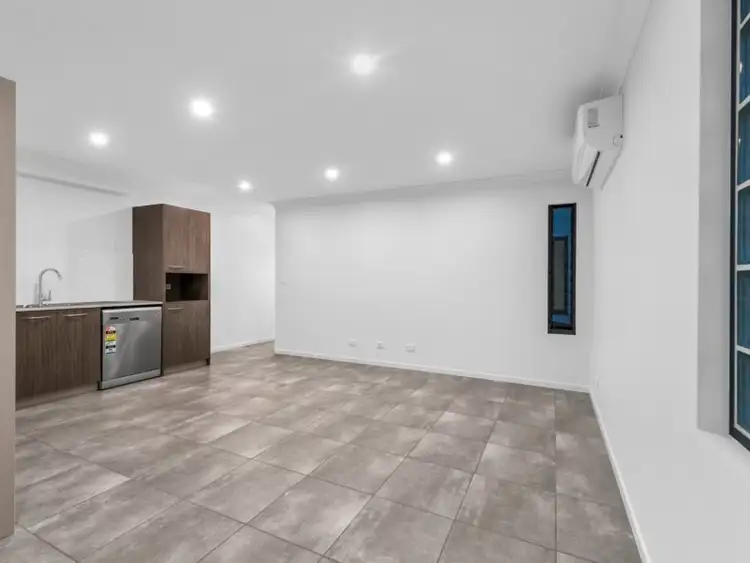 Sixth view of Homely apartment listing, 1/5 Hodgson Street, Zillmere QLD 4034