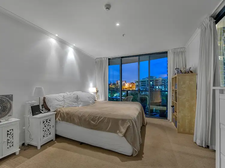 Sixth view of Homely apartment listing, 24/8 Goodwin Street, Kangaroo Point QLD 4169