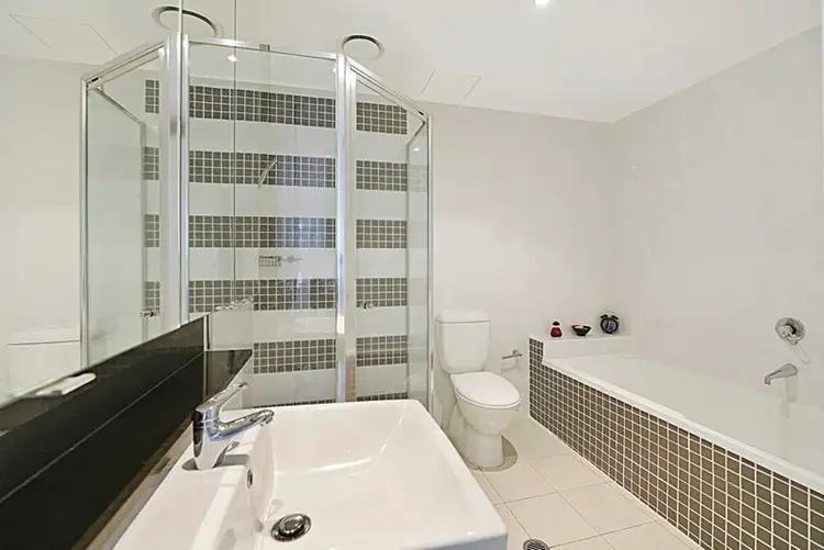 Sixth view of Homely apartment listing, 3 Como Crescent, Southport QLD 4215