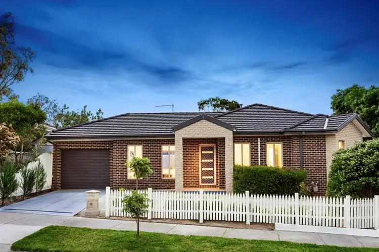 1/10 Railway Parade, Chadstone VIC 3148