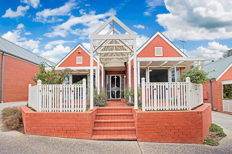 2/41 South Valley Road, Highton VIC 3216