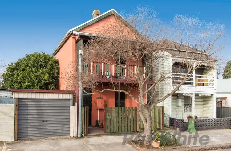2 Garrett Street, Carrington NSW 2294