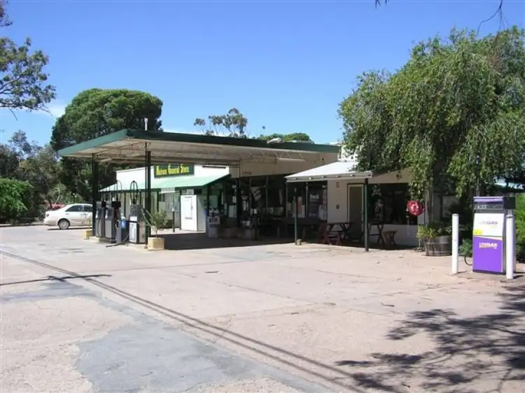 24 Stuart Street, Melrose SA 5483