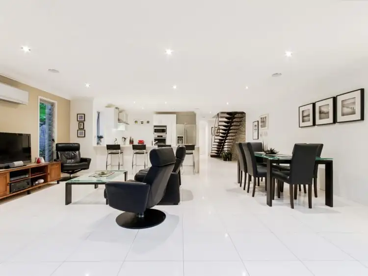 Fifth view of Homely other listing, 2/110 Slatyer Avenue, Bundall QLD 4217