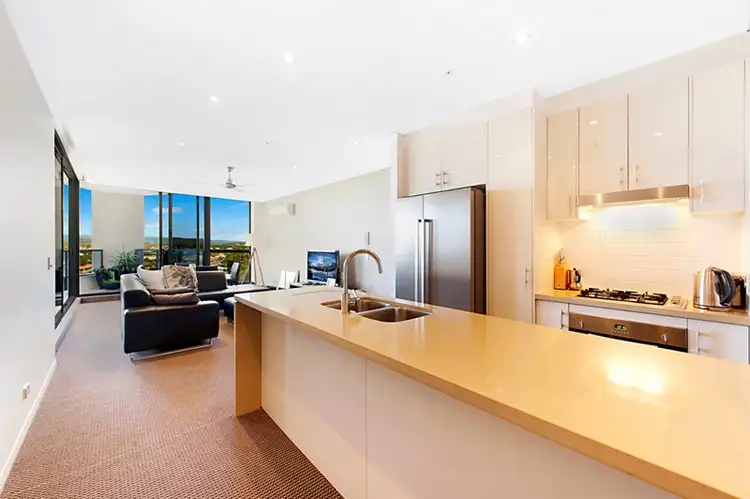 2 Aqua Street, Southport QLD 4215