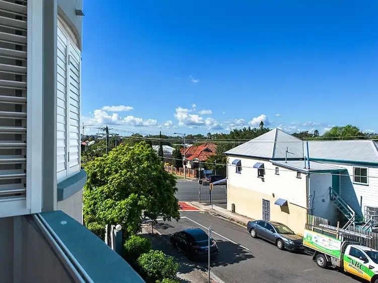 Seventh view of Homely apartment listing, 8/40 Bell Street, Kangaroo Point QLD 4169