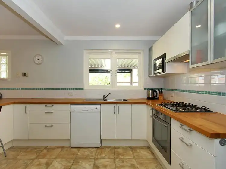 57 Glendale Avenue, Hamersley WA 6022