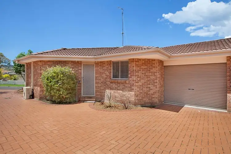 1/5 Aurora Place, Bateau Bay NSW 2261