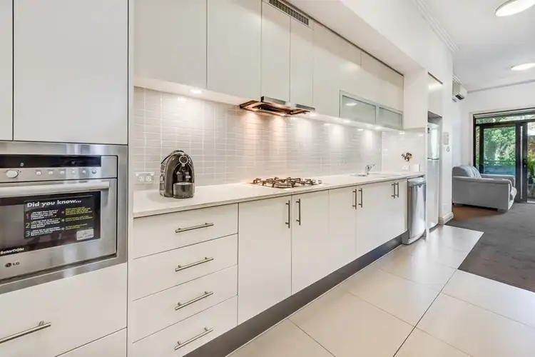 Fifth view of Homely unit listing, 2/2 Underdale Lane, Meadowbank NSW 2114