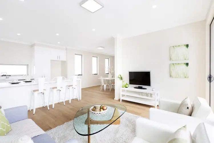 Third view of Homely townhouse listing, 2/431 Station Street, Bonbeach VIC 3196