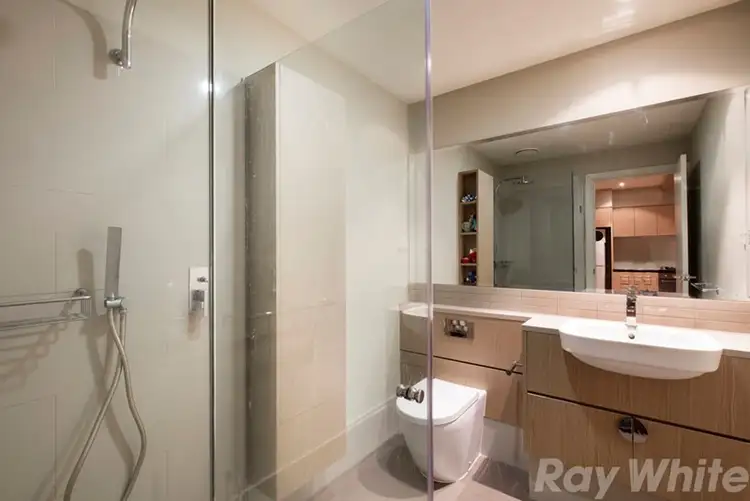 Fifth view of Homely apartment listing, 513/228 A'Beckett Street, Melbourne VIC 3000