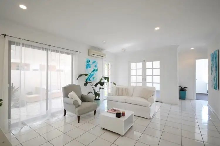 Fourth view of Homely unit listing, 3/6 Christina Court, Mermaid Waters QLD 4218