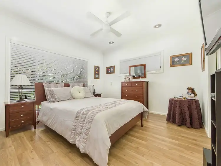 Seventh view of Homely house listing, 5 Ivor Court, Benowa QLD 4217