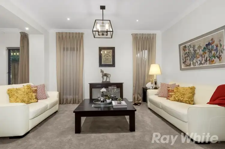 Second view of Homely house listing, 4 Trevor Court, Mount Waverley VIC 3149
