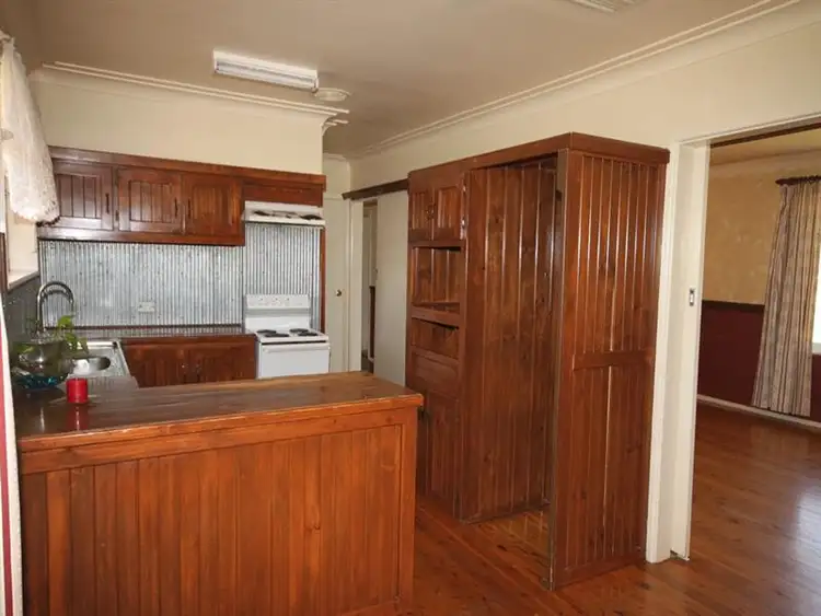 Fifth view of Homely house listing, 5 Oak Street, Tamworth NSW 2340