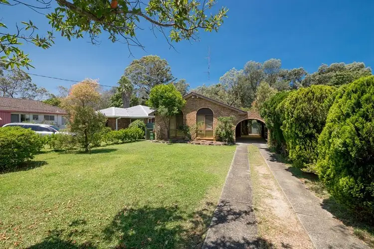 28 Elanora Road, Umina Beach NSW 2257