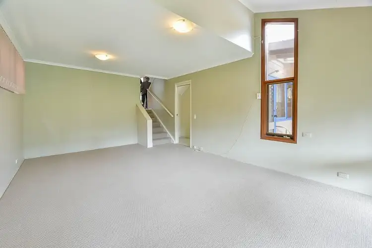 Sixth view of Homely house listing, 5 Green Lane, Bradbury NSW 2560