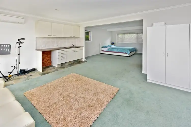 Sixth view of Homely house listing, 5 Mary Close, Saratoga NSW 2251