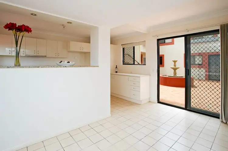 Seventh view of Homely unit listing, 1/2200 Logan Road, Upper Mount Gravatt QLD 4122