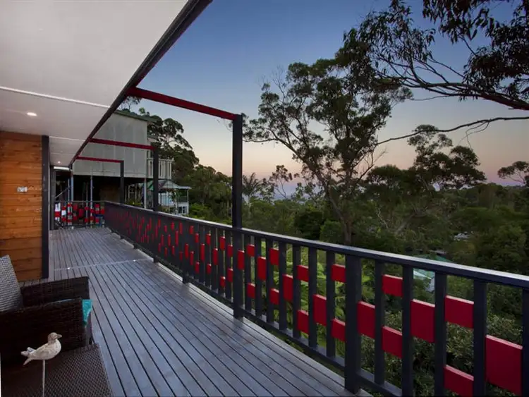 28 Short Avenue, Bundeena NSW 2230