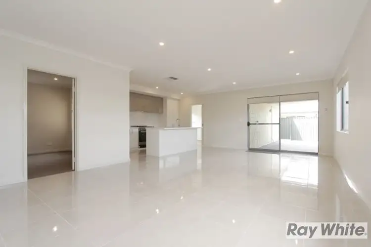 34 Rivington Entrance, Aveley WA 6069