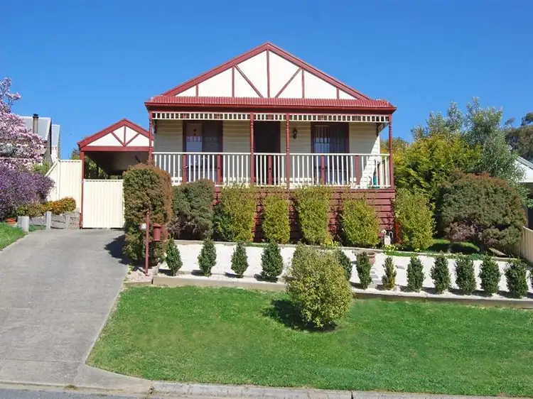 11 Hammon Street, Creswick VIC 3363