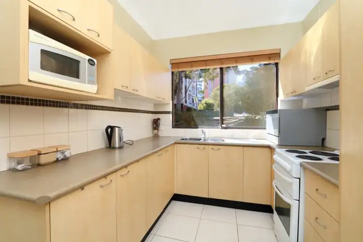 Fourth view of Homely unit listing, 2/2-6 Bellevue Parade, Hurstville NSW 2220