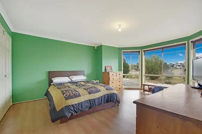 Sixth view of Homely house listing, 66 Bonnett Drive, Goulburn NSW 2580
