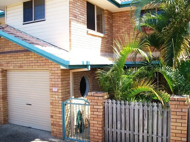 Second view of Homely townhouse listing, 3/17 Janal Place, Currumbin Waters QLD 4223