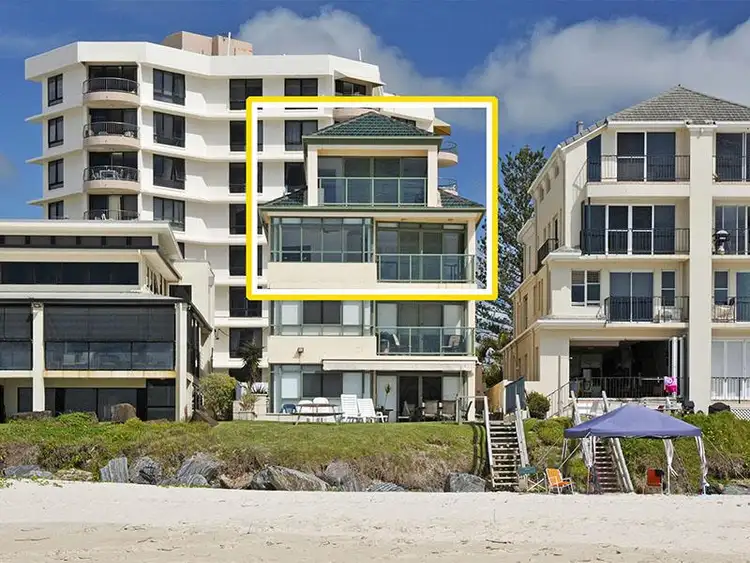 2/209 Jefferson Lane, Palm Beach QLD 4221
