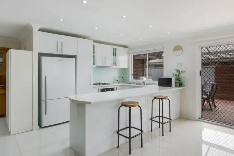 Fourth view of Homely house listing, 7 Freeman Circuit, Ingleburn NSW 2565
