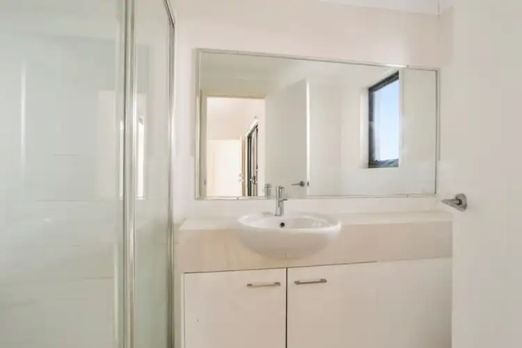 Seventh view of Homely townhouse listing, 6 'Belmont Grange' 139 Cotlew Street, Ashmore QLD 4214