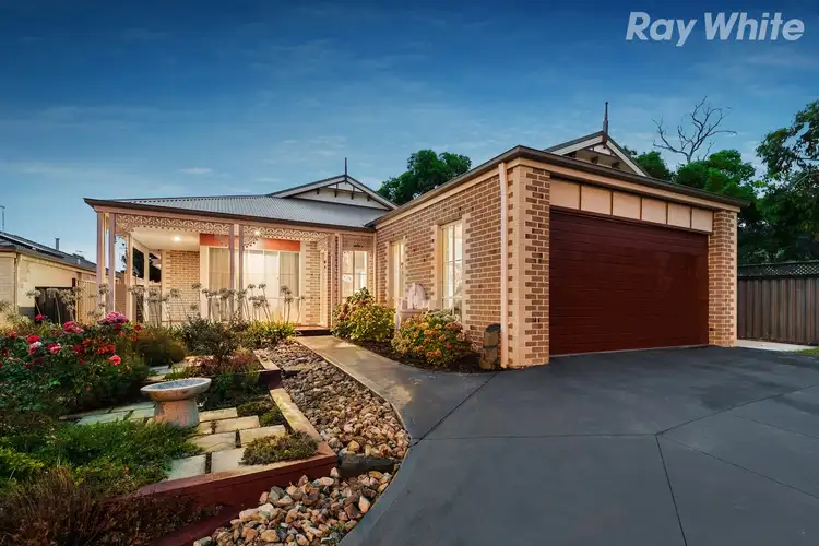 Second view of Homely house listing, 33 O'Brien Parade, Pakenham VIC 3810