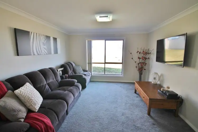Fourth view of Homely house listing, 12 Henry Place, Young NSW 2594