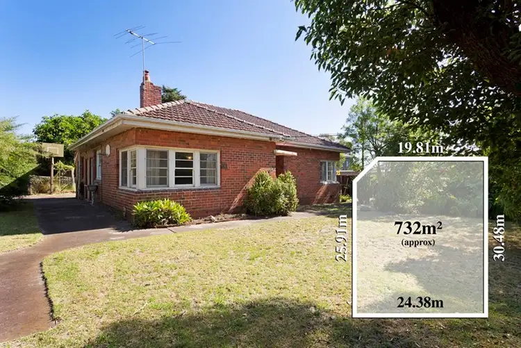 74 Waverley Road, Chadstone VIC 3148
