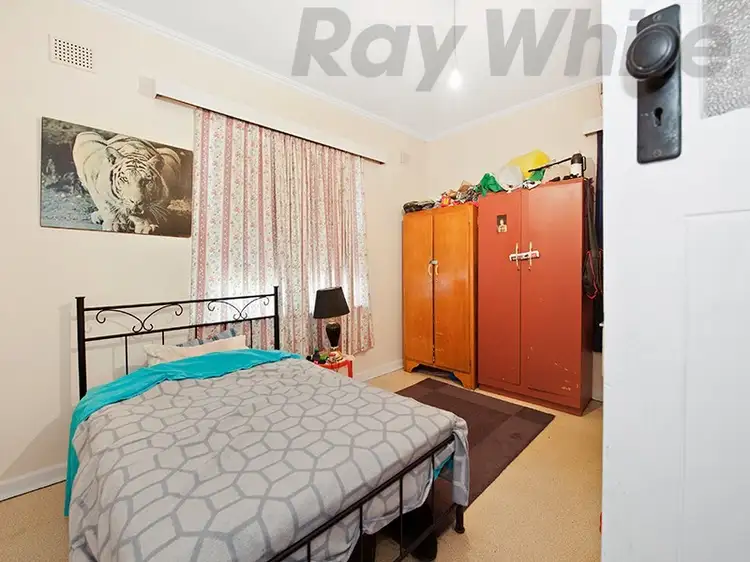 Fifth view of Homely house listing, 10 Johnstone Street, Glengowrie SA 5044