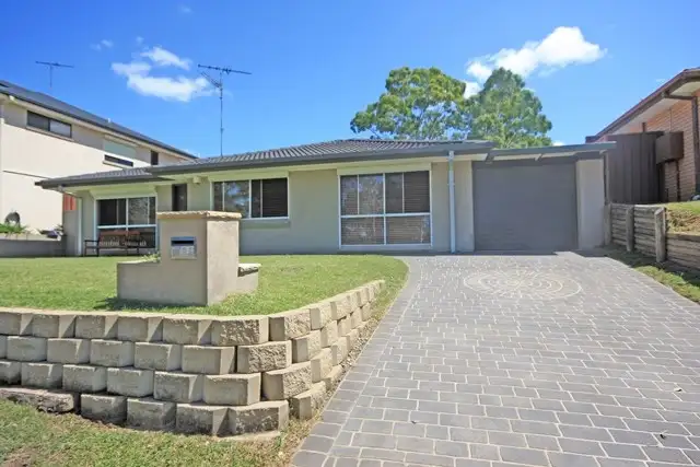 12 Jasper Place, Ambarvale NSW 2560
