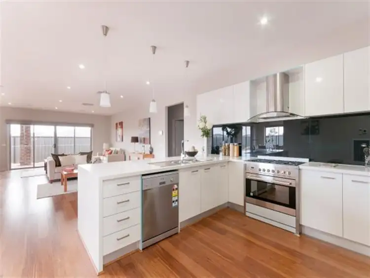 Fifth view of Homely house listing, 20 Falkland Road, Craigieburn VIC 3064
