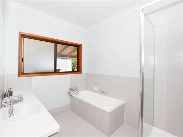 Fourth view of Homely house listing, 2 Bowles Court, Mount Ommaney QLD 4074