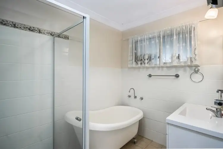 Sixth view of Homely house listing, 14 Meadowbank Drive, Dubbo NSW 2830