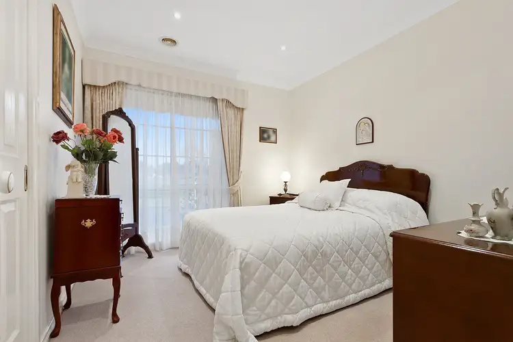 Sixth view of Homely house listing, 10 Lapwing Road, South Morang VIC 3752