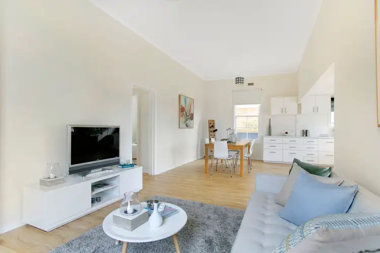 Second view of Homely house listing, 1/545 Station Street, Carrum VIC 3197